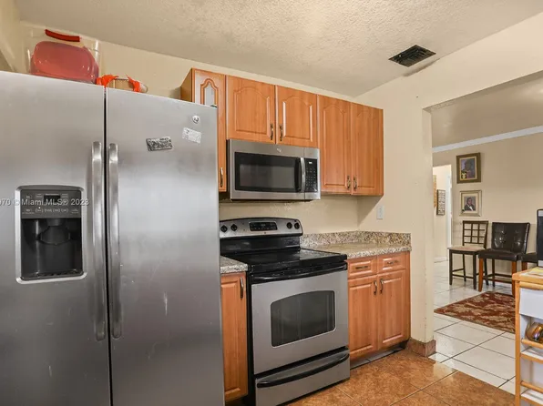 2695 NW 22nd St, Fort Lauderdale, FL 33311