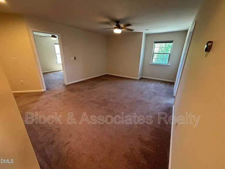 1009 Magnolia Blossom Ln — Photo 45