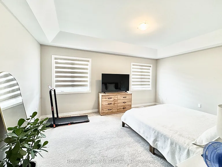66 Gemini Dr — Photo 8
