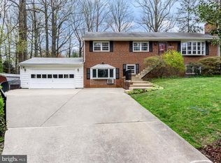 2271 Providence St, Falls Church, VA 22043