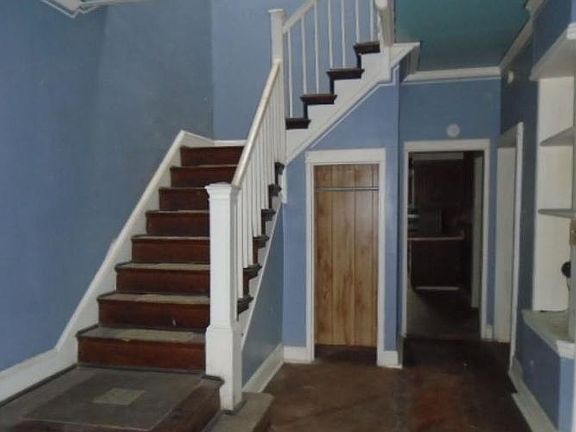 4th image of 3730 Greenmount Ave