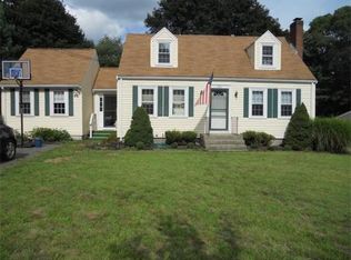 432 Common St, Walpole, MA 02081