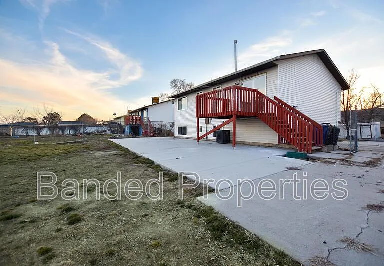 5849 S Country Hills Dr — Photo 15