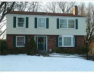 229 Wyngate Rd photo 1