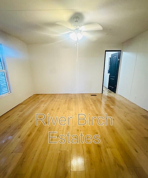 1st image of 12182 Birch Dr #103