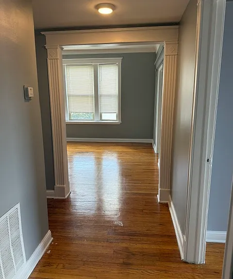 6600 S Laflin St #2 — Photo 4