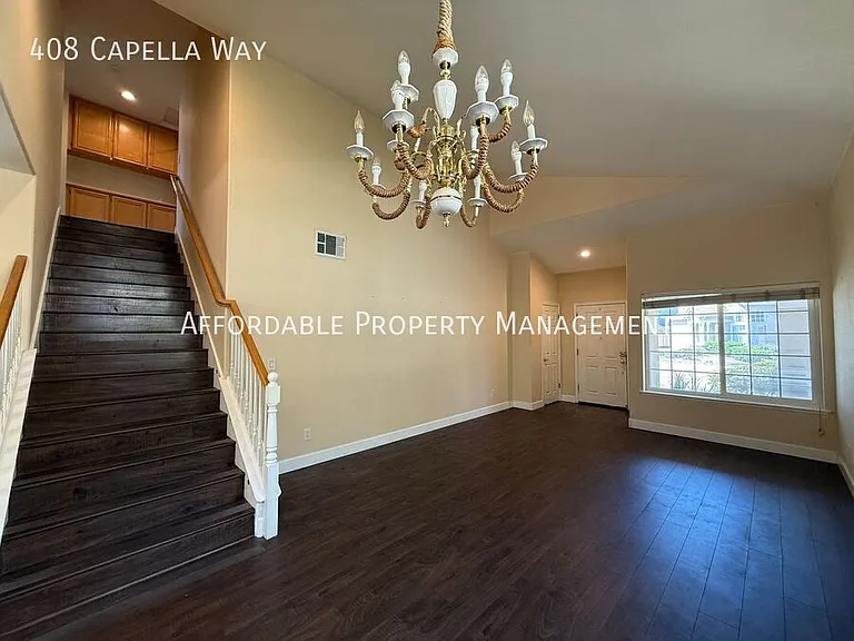 408 Capella Way — Photo 5
