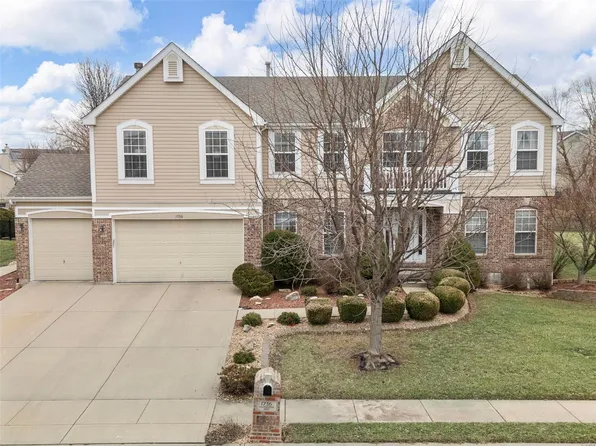 1736 Naughton Way, Swansea, IL 62226