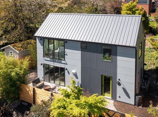 10017 9th Ave NW, Seattle, WA 98177