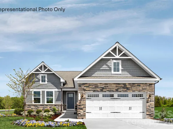 940 Pemberley St, Lancaster, SC 29720