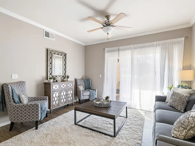 Sonterra Apartment Homes — Photo 43