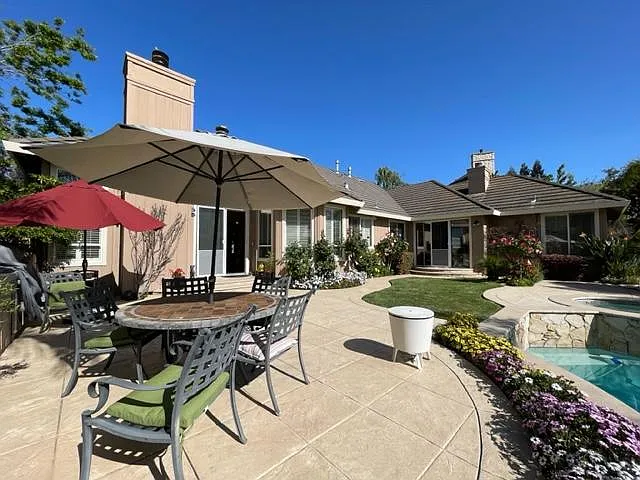 811 Fox Glen Pl — Photo 17
