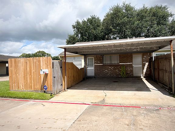 2nd image of 3762 Laura Leigh Ln