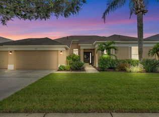 5123 Whispering Leaf Trl, Valrico, FL 33596