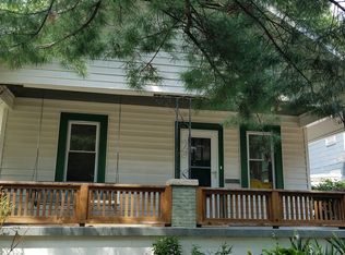 2524 W 47th Ter, Westwood, KS 66205