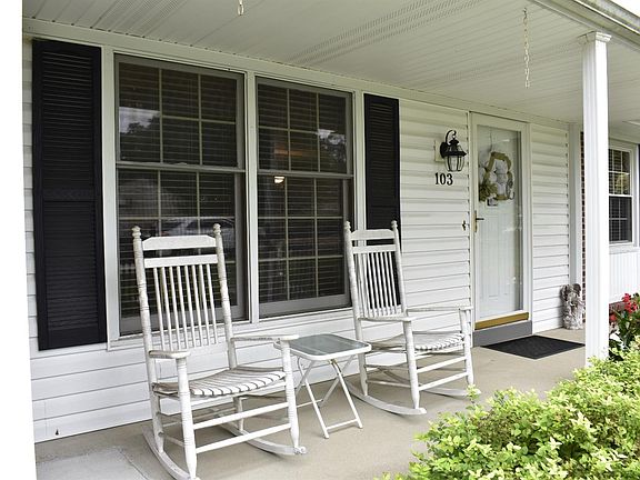 4th image of 103 Bellemeade Dr