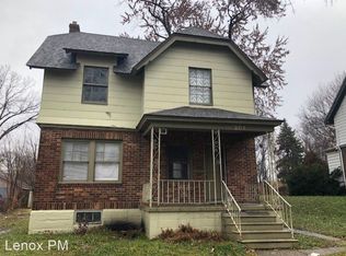 207 Oliver St, Pontiac, MI 48342