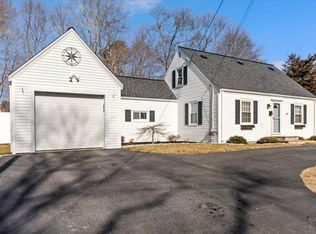 76 Pierce Rd, Rockland, MA 02370