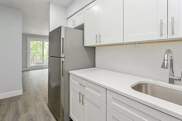 Rented by Douglas Elliman | media 22