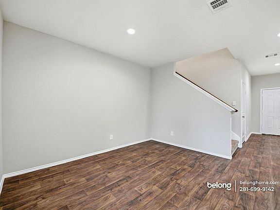 3rd image of 21349 Pine Mill Dr