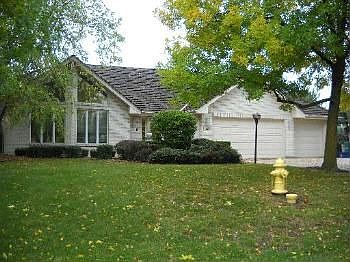 1st image of 13150 Fox Hill Dr