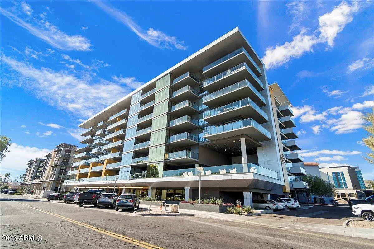 2 bed, 2.0 bath, 1259 sqft, $3,600 — Photo 2