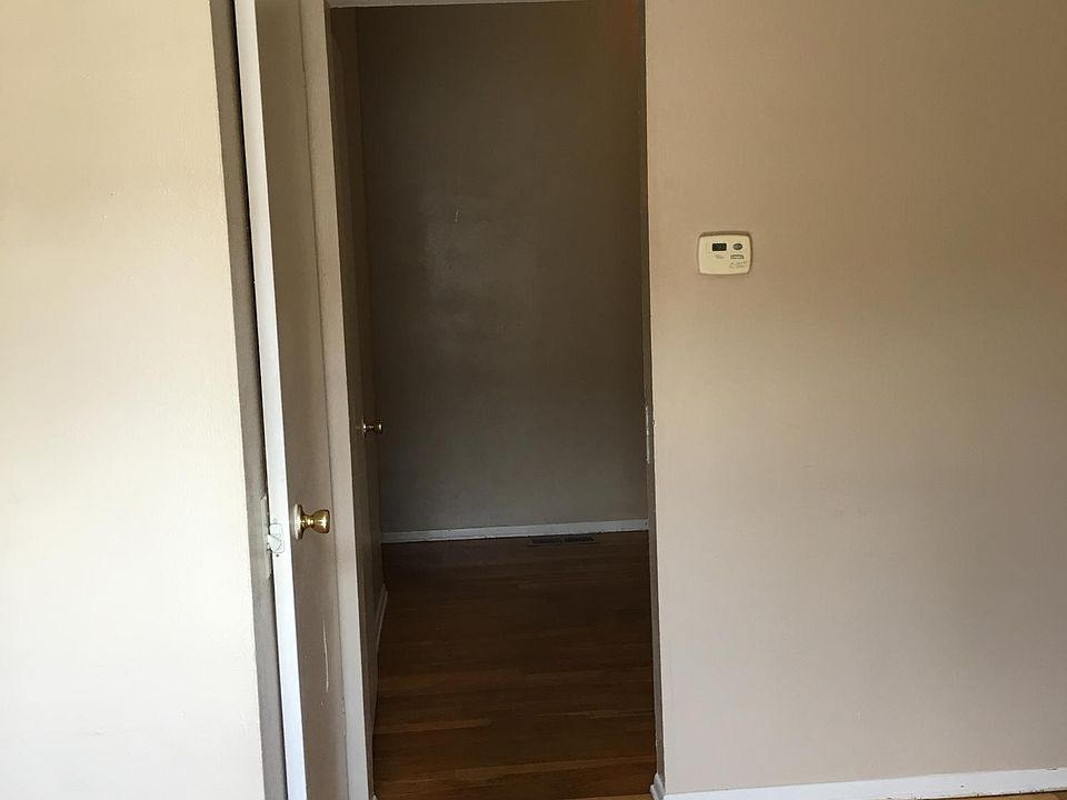 1st image of 3601 Marine Ave APT 103