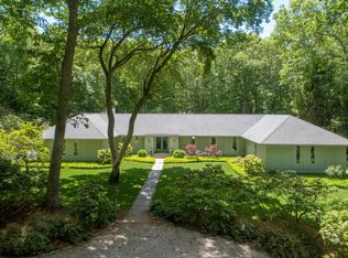 12 Watrous Point Rd, Old Saybrook, CT 06475