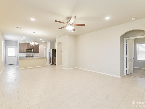 5th image of 40803 Mostyn Hill Dr