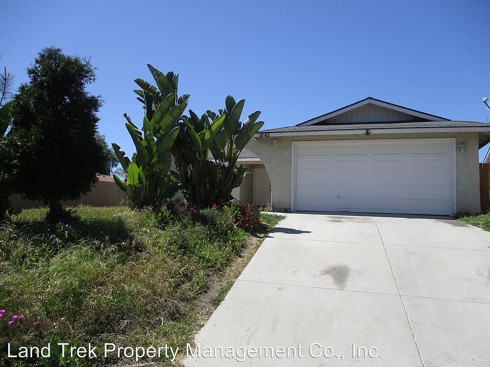 1st image of 1042 Nita Ln