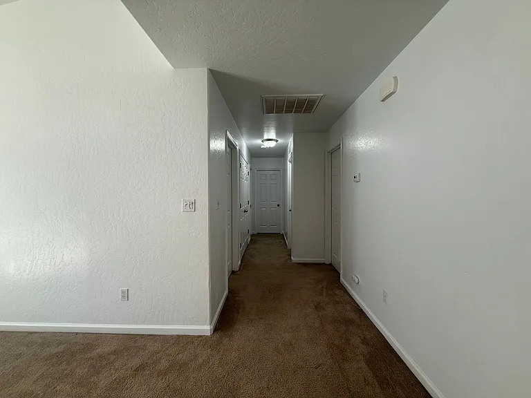3331 N Linda Vista St — Photo 14