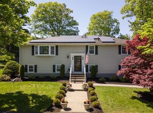 9 Stonewood Ave, Stoneham, MA 02180
