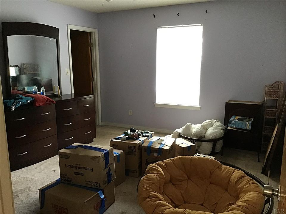 2nd image of 647 Greenberry Dr