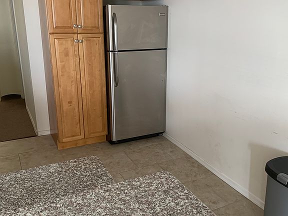 Kitchen with island bar