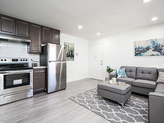 2nd image of 4260 44th St #233