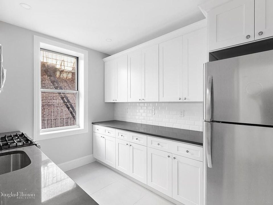 1st image of 4515 41st St APT 3R