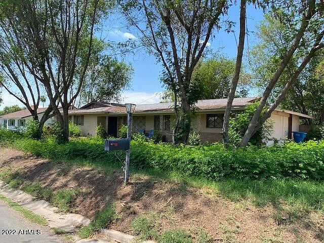 1st image of 2038 E Montebello Ave
