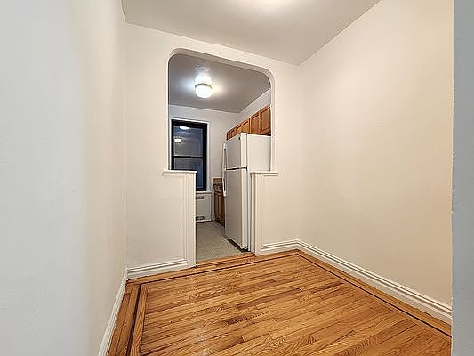 2nd image of 1200 College Ave #3E