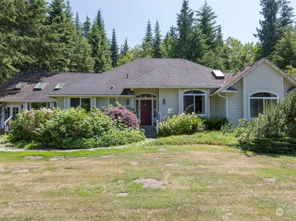 305 Sunny View Drive, Sequim, WA 98382