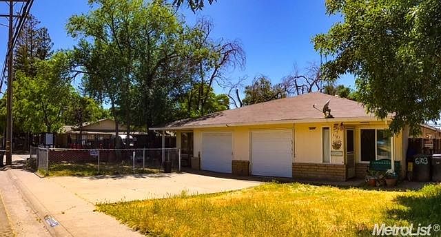 1st image of 6101-6103 Dry Creek Rd