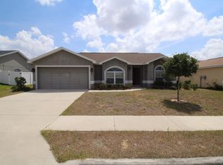 220 Highland Meadows Ct, Davenport, FL 33837