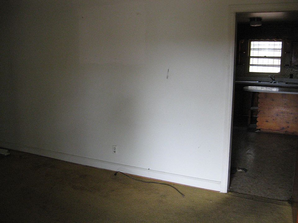 1st image of 845 Hillsboro St