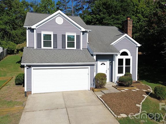 2nd image of 7725 Batavia Ln