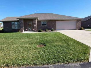 1832 S Patriot Dr, Yorktown, IN 47396