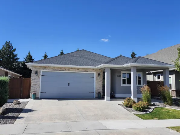 1363 W Bolton Ln, Meridian, ID 83646