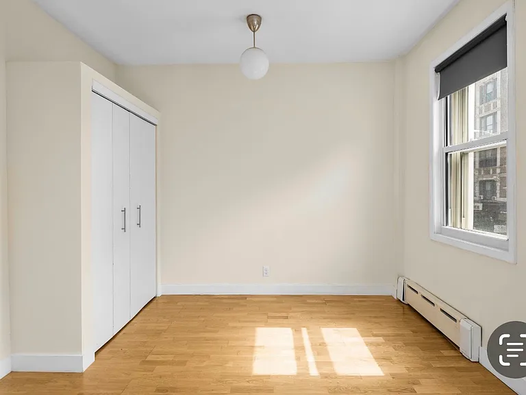 308 Bedford Ave #2L — Photo 5