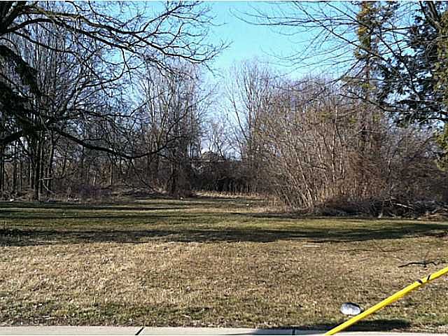 2nd image of W Miller Rd