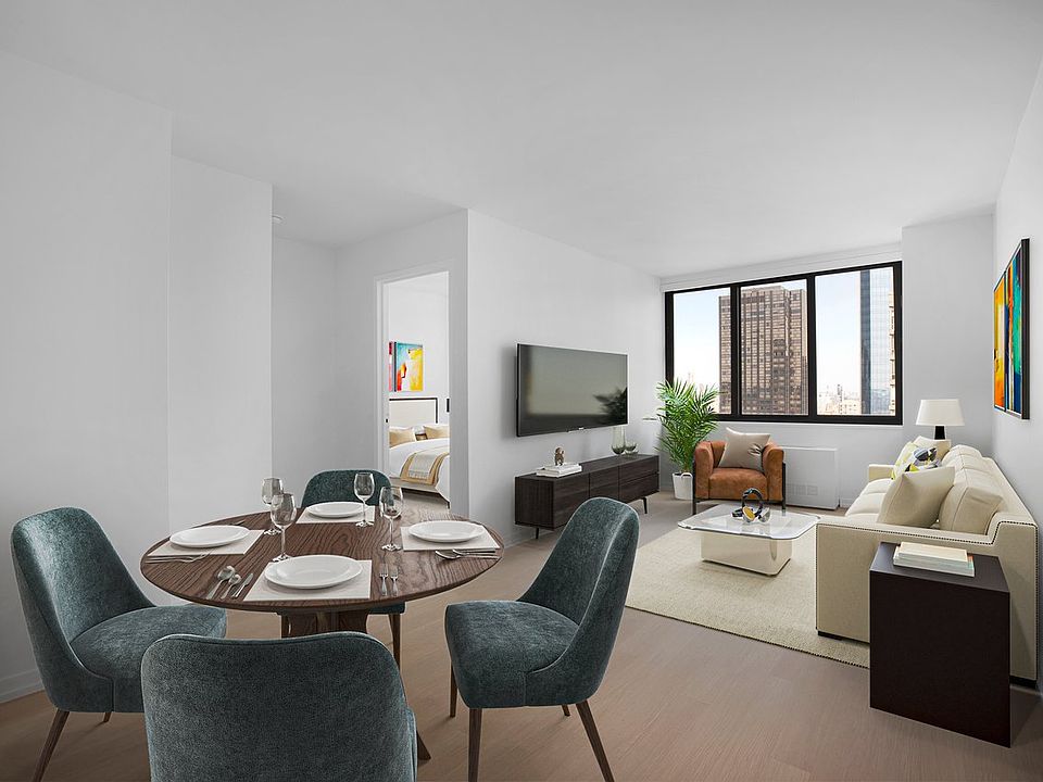 1st image of 124 W 60th St #25C