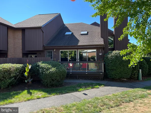 44 Bloomingdale Dr, Hillsborough, NJ 08844