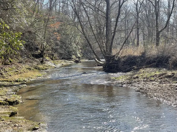 1 Fish Trapp Rd, Lawrenceburg, TN 38464